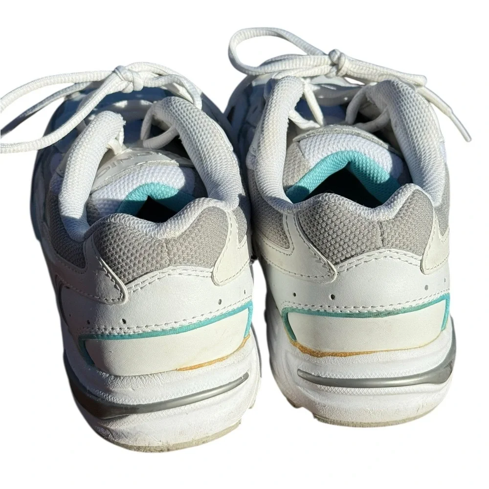 Vionic Women's Walker Casual Walking Sneakers White with‎ Light Blue Sz 7.5